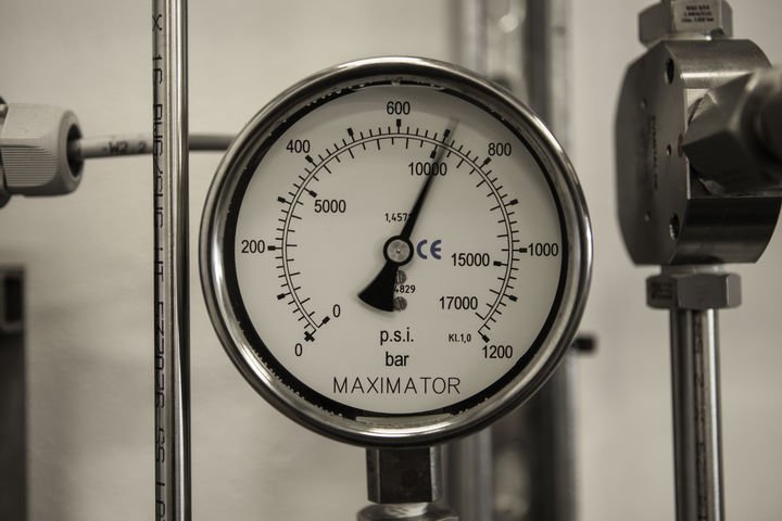 Pressure gauge © Nel Hydrogen 2017